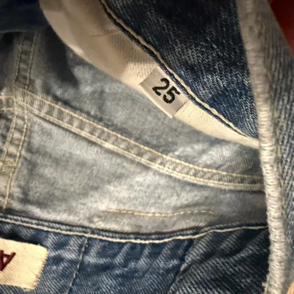 AMO Frida Main Squeeze Jeans - Picture 9 of 9